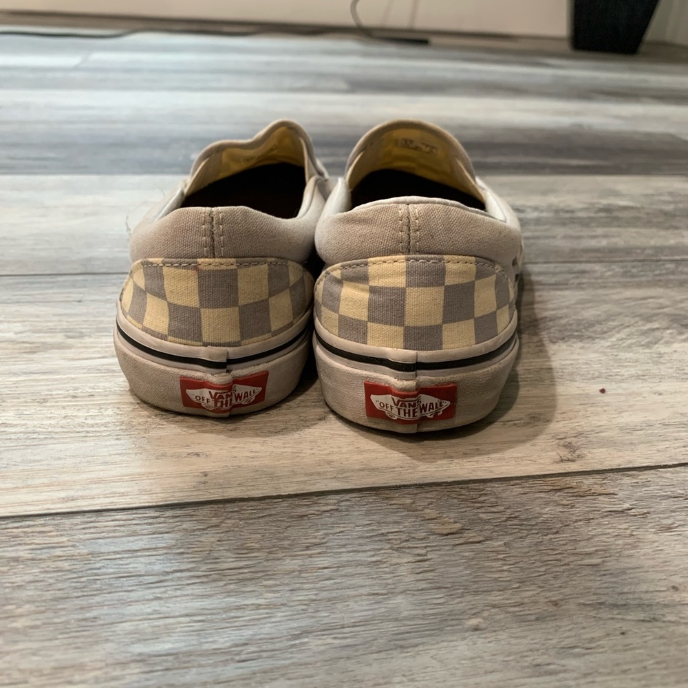 W7.5 Grey Checkered Vans - Picture 3 of 4